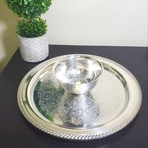 Oneida Silver Plate Serving Piece